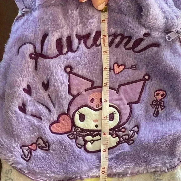 Carry Pillow Zip Out 3x5" Blanket KUROMI travel CUTE
Portable hand bag purple - Picture 7 of 10